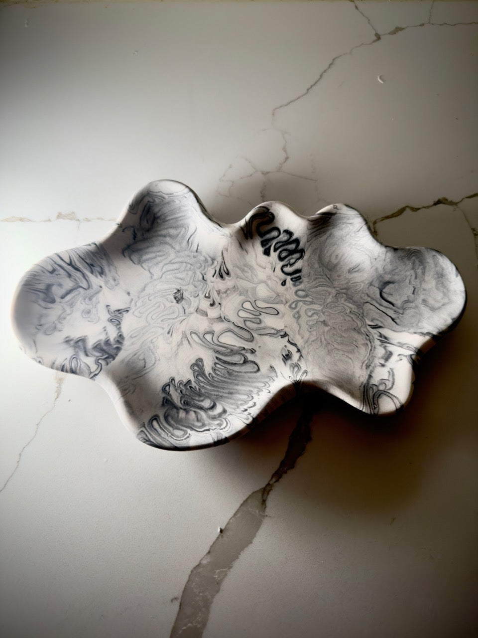 Black & White Marble Jesmonite Jewelry Tray