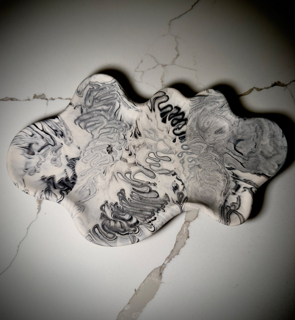 Black & White Marble Jesmonite Jewelry Tray